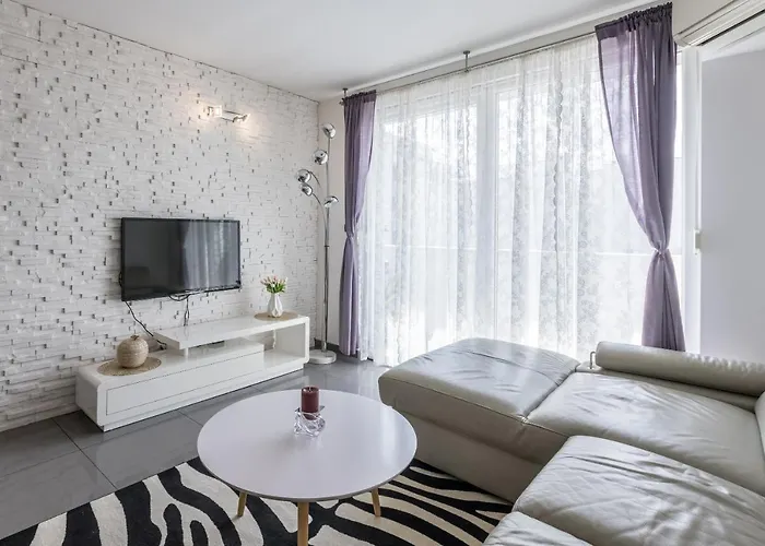 First Choice سبليت